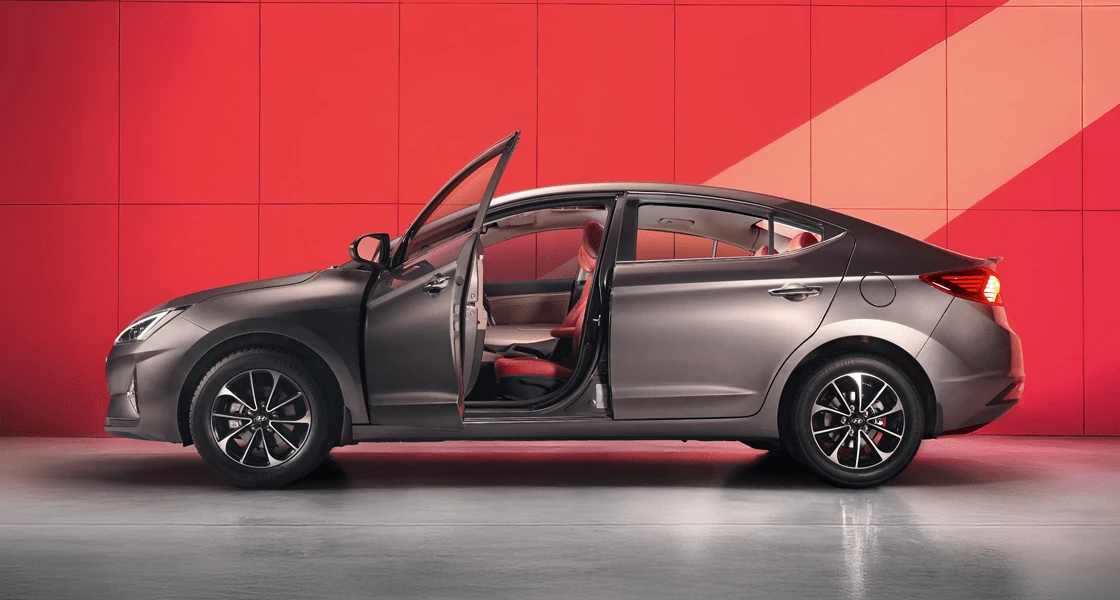 Elantra 2.0 Limited Edition at Hyundai Airport 44