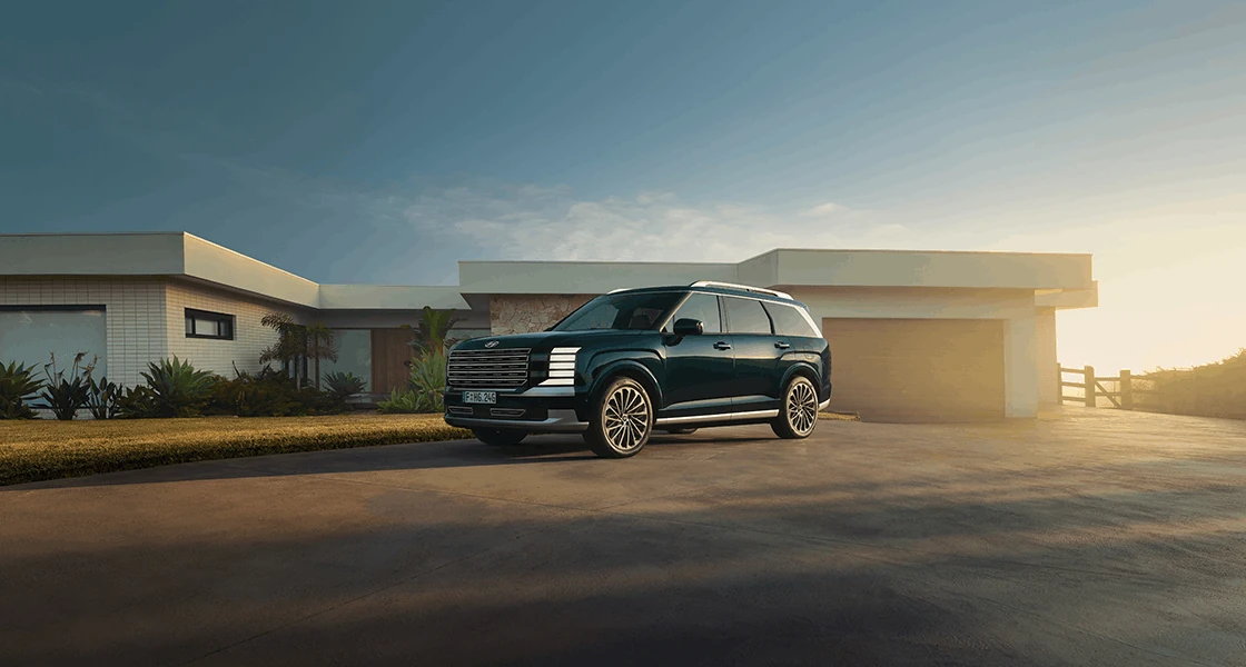Hyundai Palisade Hybrid exterior in Pakistan